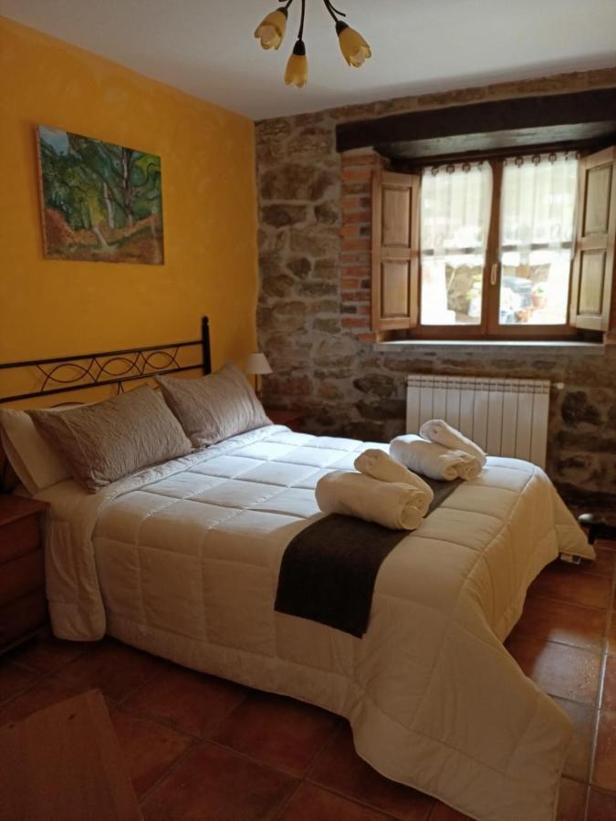 Ferienwohnung Carroceu Rural Onís Zimmer foto